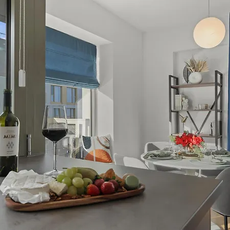 Mido Duo In New Building With Parking, Self Check-in And Security Apartment Bucharest