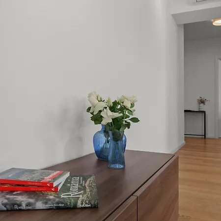 Апартаменты Mido Duo In New Building With Parking, Self Check-in And Security