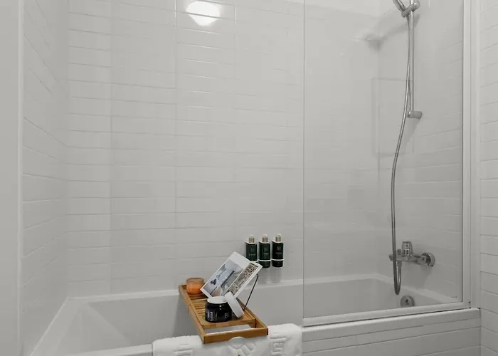 Mido Duo In New Building With Parking, Self Check-in And Security Apartment *